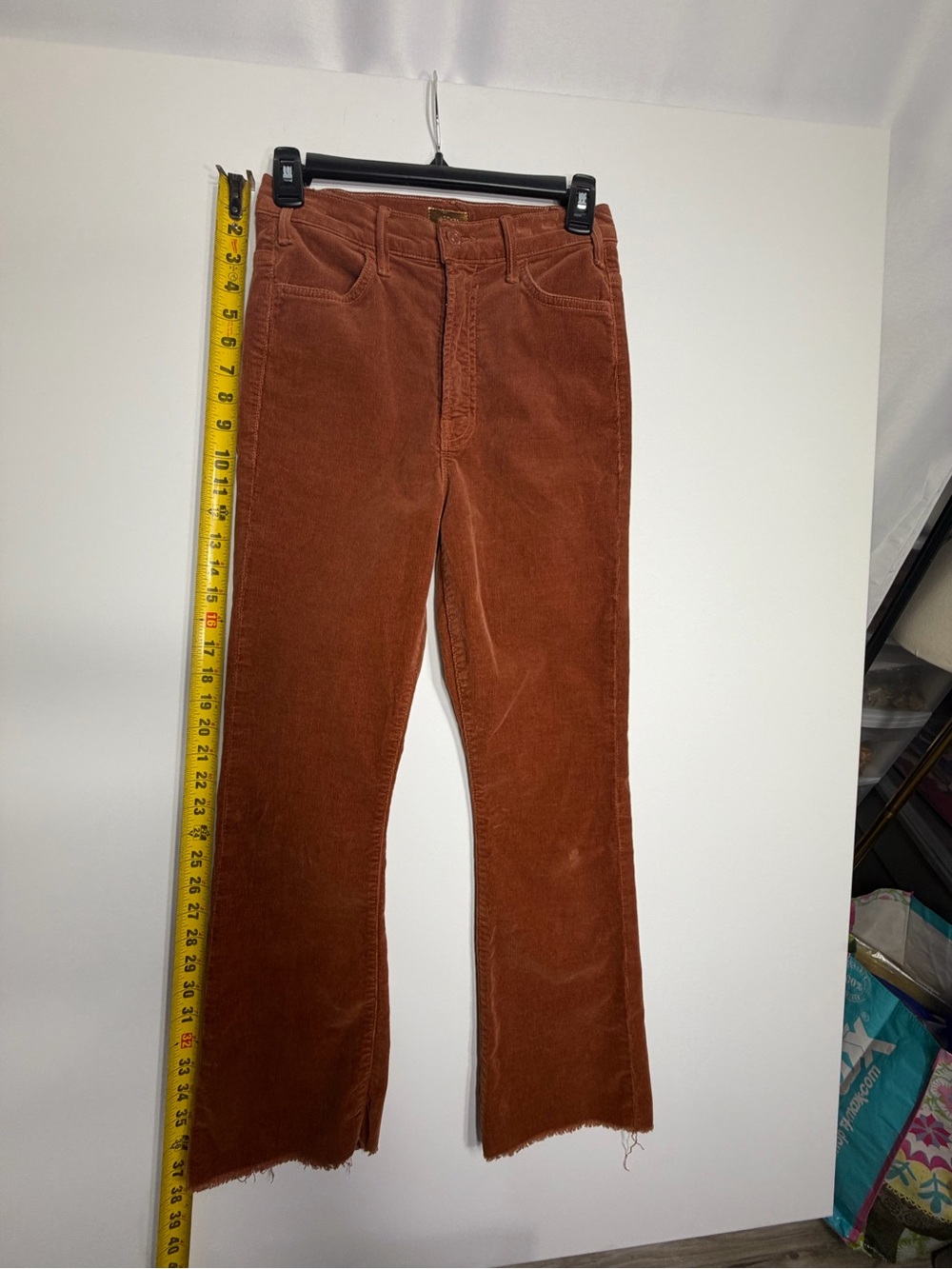 MOTHER Corduroy Pants in Rust Orange size 25 excellent condition - Picture 7 of 8